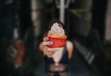 Sweet Tooth, No Regrets: My Cozy Guide to Sugar-Free Desserts That Actually Taste Good